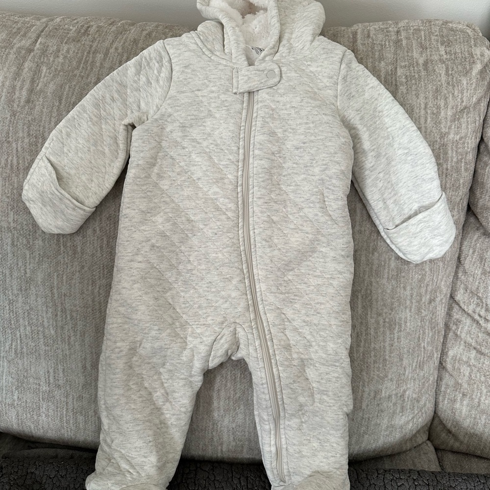 Carter's Quilted Hooded One-Piece in Light Gray/ Pram